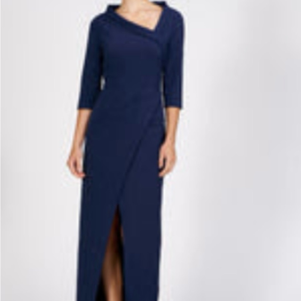 Kay Unger NWT  “ Helena “ Gown , Brand new , Navy , 14 Cocktail , Formal, S-14